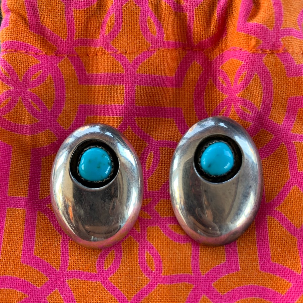 Vintage sterling silver turquoise oval earrings
